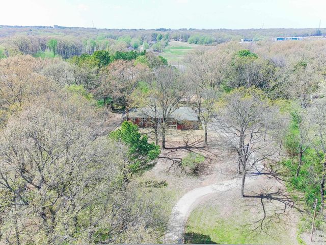 2711 Wood Street, Jonesboro, AR 72401