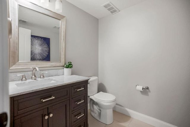 10992 S Barth Road, Olathe, KS 66061