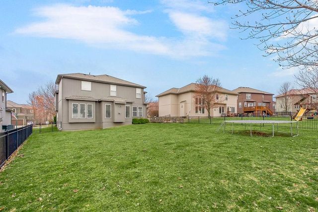 10992 S Barth Road, Olathe, KS 66061