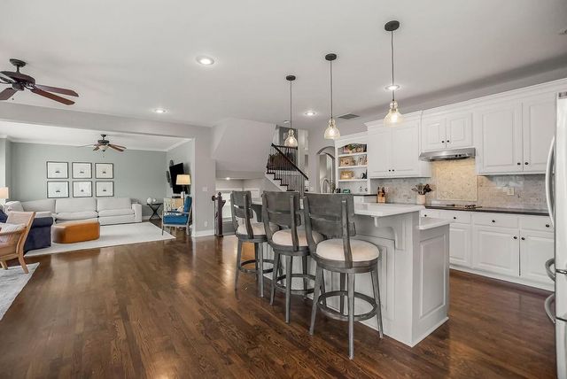 10992 S Barth Road, Olathe, KS 66061