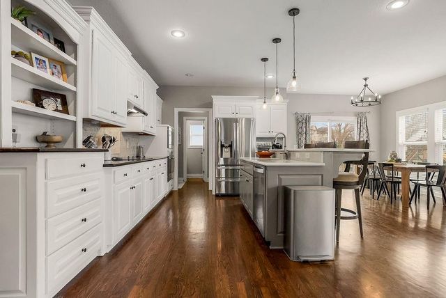 10992 S Barth Road, Olathe, KS 66061