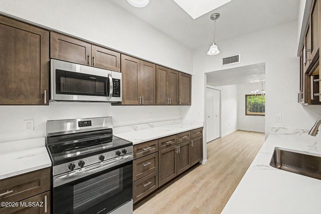 3082 S Calle Madrid, Green Valley, AZ 85622