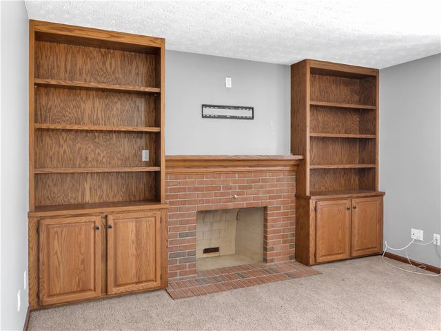 25 Callaway, Clearcreek Twp, OH 45066