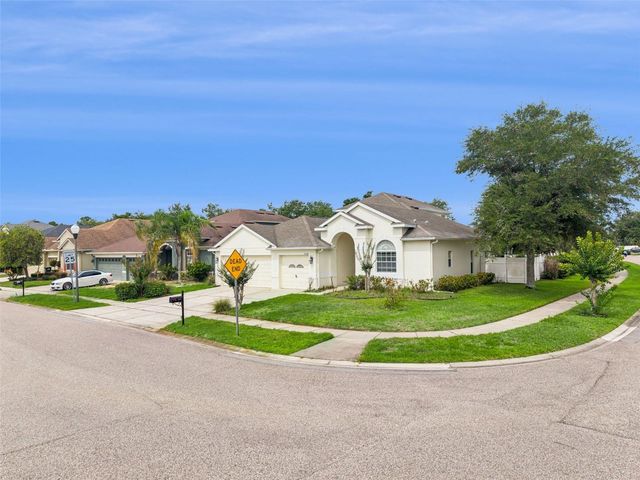 2066 GLORIA OAK COURT, Orlando, FL 32820