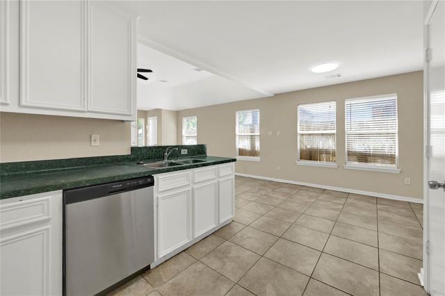 1602 Monroe Street, Houston, TX 77023