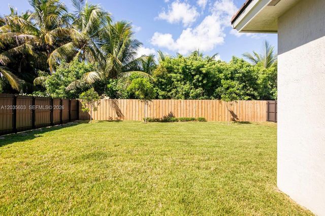 19452 SW 124th Ct 0, Miami, FL 33177