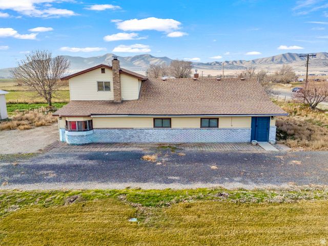 10205 W 10400 N, Tremonton, UT 84337