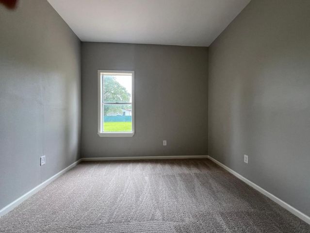 638 Kelly Lane, Holiday Lakes, TX 77515