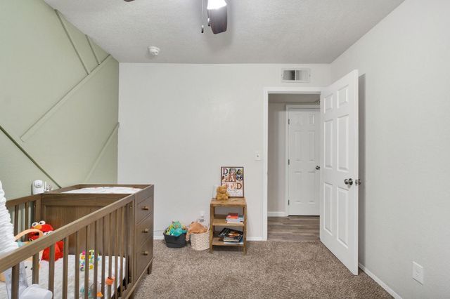 6241 N Lodi Avenue, Fresno, CA 93722