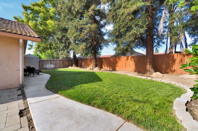 6241 N Lodi Avenue, Fresno, CA 93722