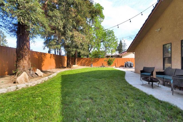 6241 N Lodi Avenue, Fresno, CA 93722