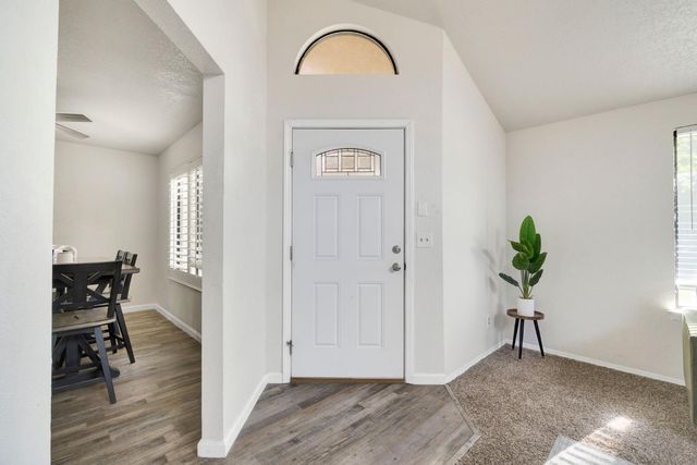 6241 N Lodi Avenue, Fresno, CA 93722