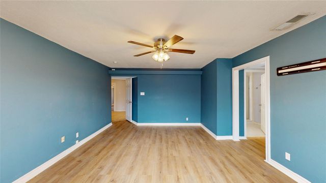 6920 Westover Drive, Granbury, TX 76049