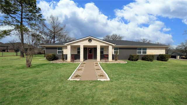 6920 Westover Drive, Granbury, TX 76049