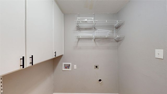 6920 Westover Drive, Granbury, TX 76049