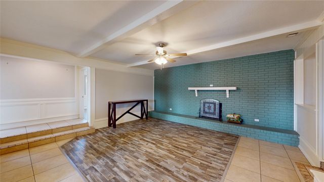 6920 Westover Drive, Granbury, TX 76049