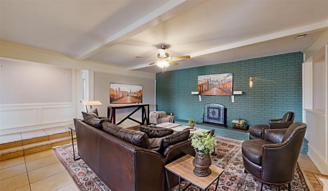 6920 Westover Drive, Granbury, TX 76049