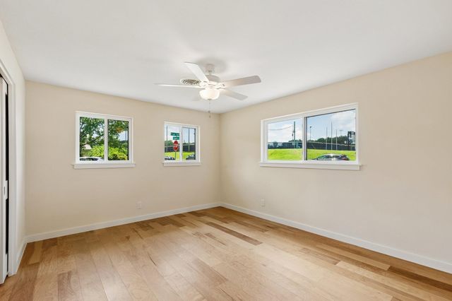 2712 Friar Tuck LN, Austin, TX 78704