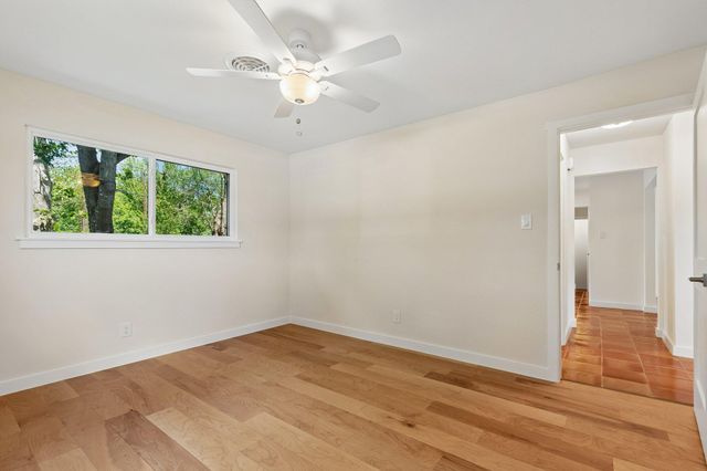 2712 Friar Tuck LN, Austin, TX 78704