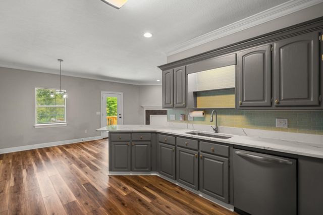 72 Wind Ridge Ln., Purvis, MS 39475
