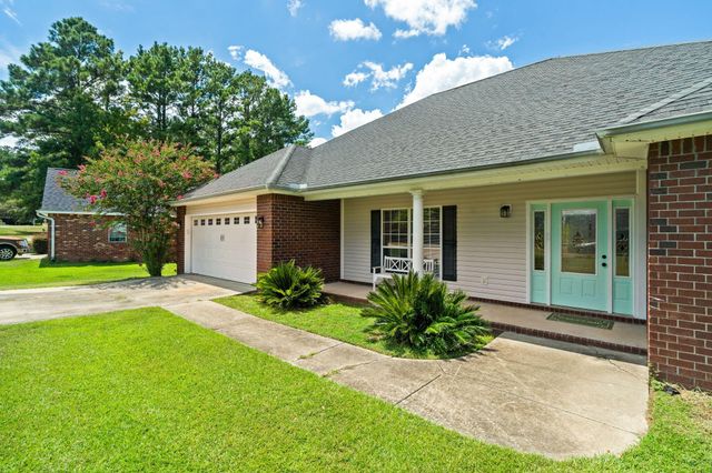 72 Wind Ridge Ln., Purvis, MS 39475