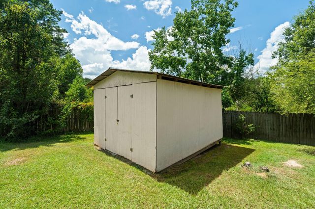 72 Wind Ridge Ln., Purvis, MS 39475