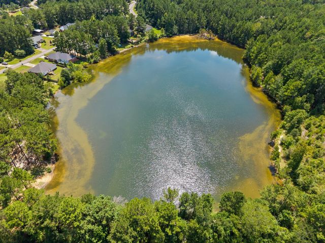 72 Wind Ridge Ln., Purvis, MS 39475
