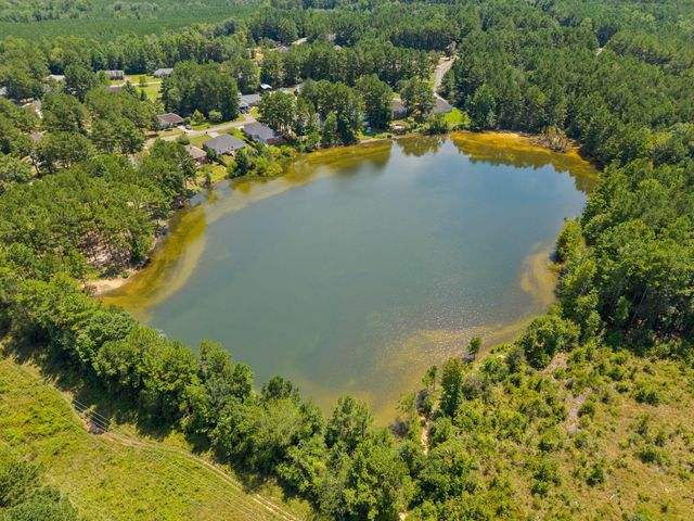72 Wind Ridge Ln., Purvis, MS 39475