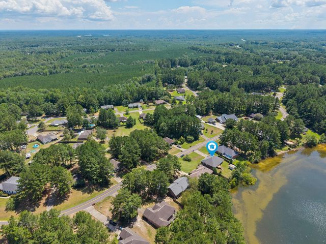 72 Wind Ridge Ln., Purvis, MS 39475