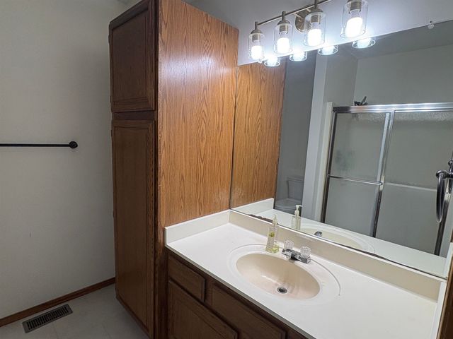 1009 Helen, Augusta, KS 67010