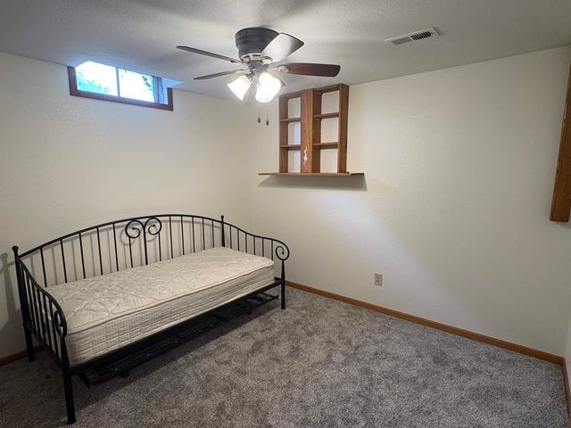 1009 Helen, Augusta, KS 67010