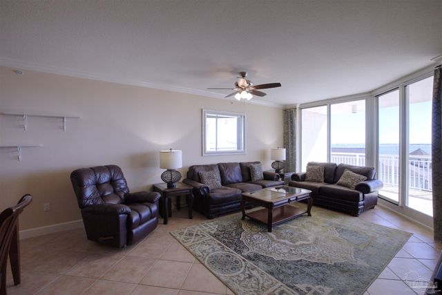 10099 Nelle Ave, Pensacola, FL 32507