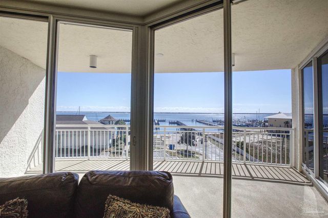 10099 Nelle Ave, Pensacola, FL 32507