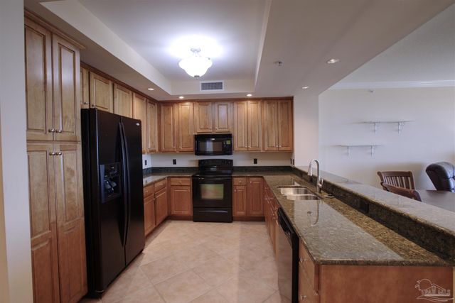 10099 Nelle Ave, Pensacola, FL 32507