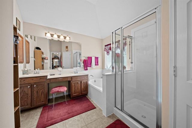 8306 Calico Canyon Drive, Tomball, TX 77375