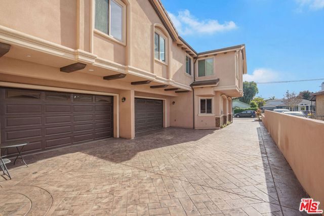 2005 Robinson Street B, Redondo Beach, CA 90278