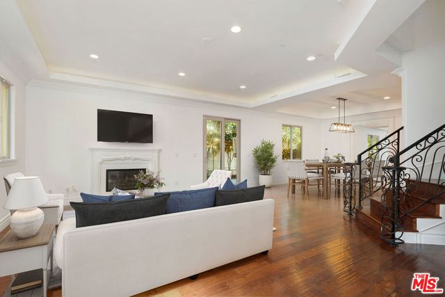 2005 Robinson Street B, Redondo Beach, CA 90278