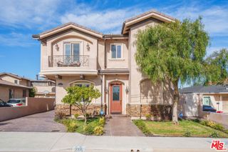 2005 Robinson Street B, Redondo Beach, CA 90278