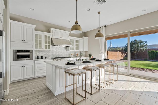 4431 S BENTON Lane, Mesa, AZ 85212