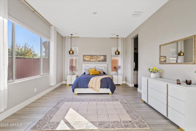 4431 S BENTON Lane, Mesa, AZ 85212