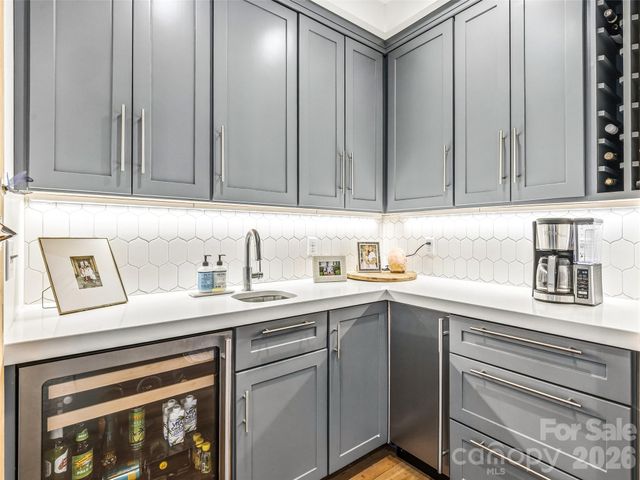 10 Kalimar Heights, Hendersonville, NC 28739