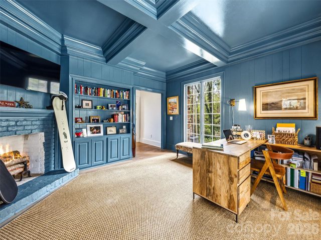10 Kalimar Heights, Hendersonville, NC 28739