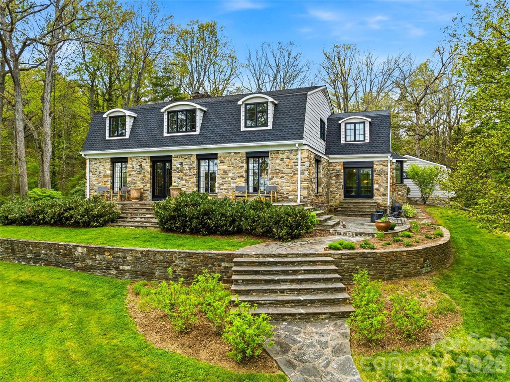 10 Kalimar Heights, Hendersonville, NC 28739
