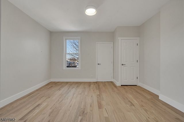 61 Arnold Ter, South Orange Village Twp., NJ 07079