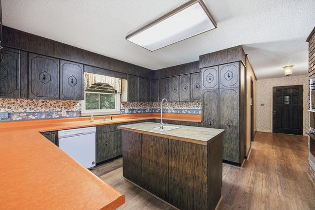 2286 NE Dawnville Beaverdale Road, Dalton, GA 30721