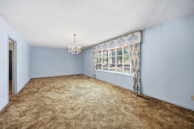 2286 NE Dawnville Beaverdale Road, Dalton, GA 30721