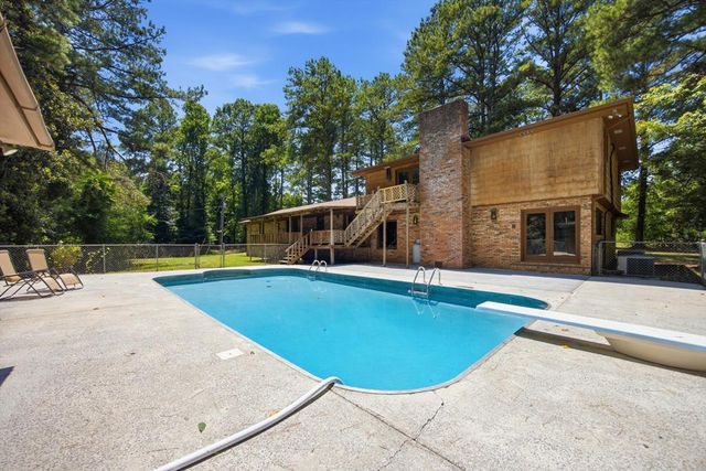 2286 NE Dawnville Beaverdale Road, Dalton, GA 30721