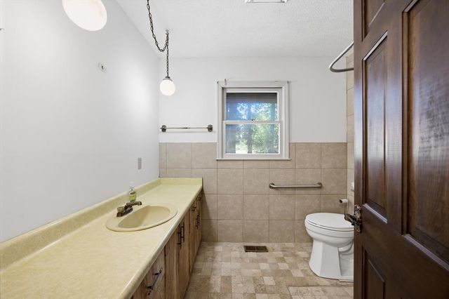 2286 NE Dawnville Beaverdale Road, Dalton, GA 30721