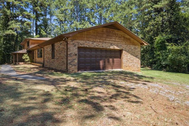 2286 NE Dawnville Beaverdale Road, Dalton, GA 30721