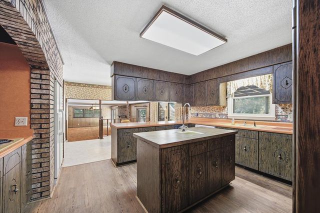 2286 NE Dawnville Beaverdale Road, Dalton, GA 30721